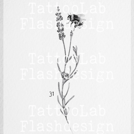Grote tattoo design van een bij met lavendel in watercolour stijl