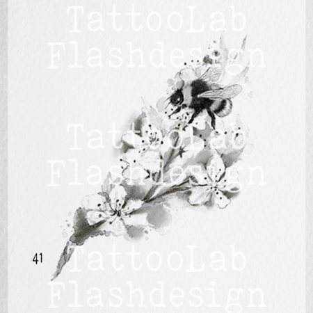 Grote tattoo design van een bij met bloemen in watercolour stijl